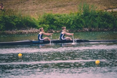 5 Sportler ! 4 Medaillen ! Auf dem 3-Meisterschaften-Wochenende in Krefeld