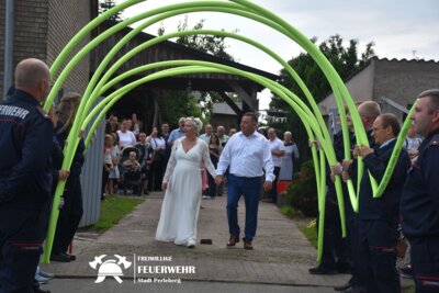 Foto zur Meldung: Mit der Drehleiter in den siebten Himmel