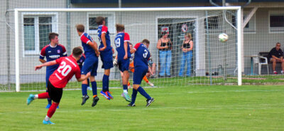 Bericht und Bilder vom 1. Testspiel gegen den SV Aufbau Kodersdorf (Bild vergrößern)