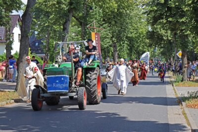 Meldung: Korso, Knallerparty und Mondscheinfahrt
