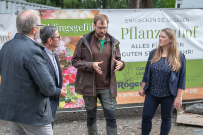 "35 Jahre Garten - und Landschaftsbau Röger" (Bild vergrößern)