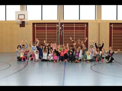 Eltern-Kind-Turnen und Bodenturnen Anfänger entfällt