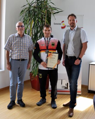Nico Pulvermüller holt zwei Medaillen im polnischen Warschau (Bild vergrößern)