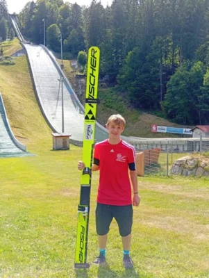 6. Sepp Haugeneder Gedächtnisspringen in Rastbüchl (Bild vergr&ouml;&szlig;ern)
