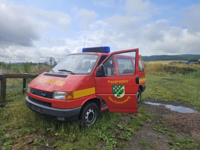 Verkauf eines außer Dienst gestellten Feuerwehrfahrzeugs VW T4 Syncro