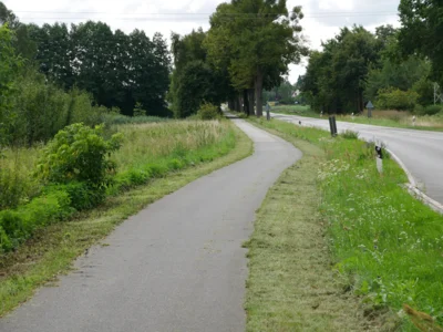 Foto: Rolandstadt Perleberg/Renè Hill | Der Radweg an der B 5 wird ab Montag saniert.