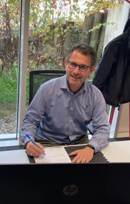 Schöne Sommerferien!!!!! Die Dietrich-Bonhoeffer Schule in Bayreuth und die Karl-Gebhardt Schule in Weidenberg bleiben bis  einschließlich 15.09.2025 geschlossen! Schulstart  wieder am 16.09.2025!