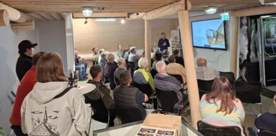 Volles Haus im Infozentrum (Bild: C. Jäger) (Bild vergrößern)