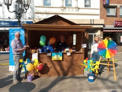 Suppen und Säfte auf dem Gereonsplatz (Bild vergr&ouml;&szlig;ern)