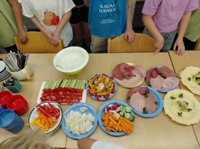 Gruppenarbeit einmal anders (Bild vergr&ouml;&szlig;ern)