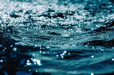 Foto: Wasserfläche, Beispielfoto von wal_172619 auf Pixabay