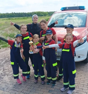 1.Platz der Kinderfeuerwehr Kläden beim Crosslauf in Hassel (Bild vergr&ouml;&szlig;ern)