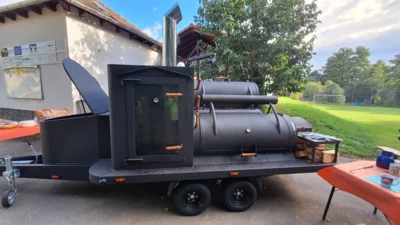 XXL-Grill begeistert Mitglieder und Besucher