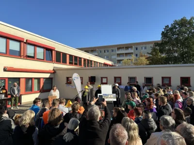 Startschuss für das größte Schulbauprojekt im Landkreis OSL: Neubau der Förderschule „Hand in Hand“ in Senftenberg beginnt zeitnah (Bild vergr&ouml;&szlig;ern)