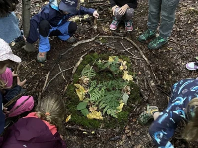 Die pädagogische Waldwoche der Klasse 2a der Heinrich-Schickhardt-Gemeinschaftsschule Bad Boll (Bild vergr&ouml;&szlig;ern)