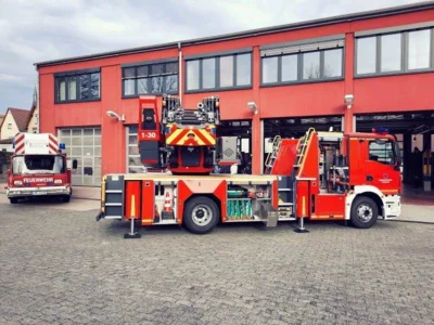 Meldung: Schlüsselübergabe der Drehleiter in Erbach