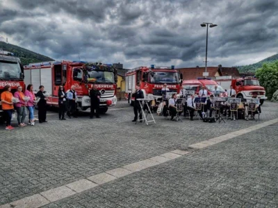 Meldung: Fahrzeugübergabe in Sandbach