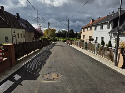 Neue Wohnstraße (Bild vergr&ouml;&szlig;ern)