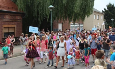 Meldung: Schaufenster 25 Jahre Elternverein „Am Spring“