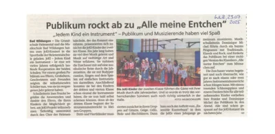Publikum rockt ab zu "Alle meine Entchen" (Bild vergr&ouml;&szlig;ern)