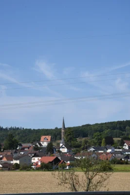 Ausbau des Wirtschaftsweges zu einem Geh- und Radweg in Effolderbach (Bild vergr&ouml;&szlig;ern)