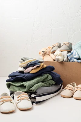 DRINGEND: Kleider-Schuhspenden & Sachspenden!