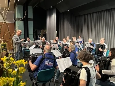 Meldung: Ein musikalischer Nachmittag für Alt und Jung