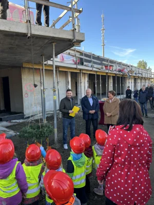 Meldung: Richtfest am Spatzennest