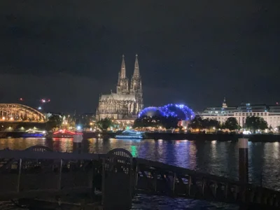 Erfolgreicher Nachtlauf des LCE in Köln (Bild vergr&ouml;&szlig;ern)