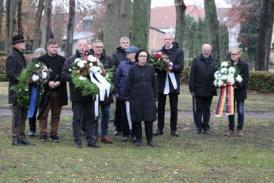 Volkstrauertag auf dem Malchiner Friedhof