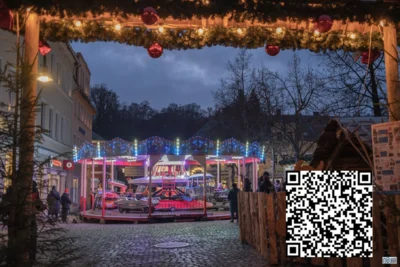 Weihnachtskarussell 2025  / Freie Fahrt für Kids am 10. Dezember 2025 von 15 bis 17 Uhr / Auerbachs Bürgerstiftung machts möglich (Bild vergr&ouml;&szlig;ern)