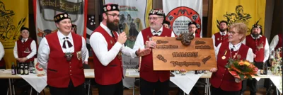 Meldung: Uwe Vogelgesang zum Ehrenzunftmeister ernannt