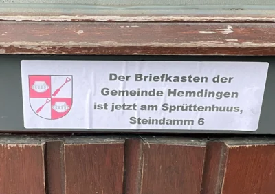 Der Briefkasten der Gemeinde Hemdingen ist jetzt am Sprüttenhuus, Steindamm 6. (Bild vergr&ouml;&szlig;ern)