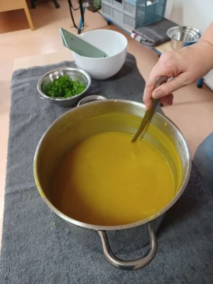 Gemüsesuppe (Bild vergr&ouml;&szlig;ern)