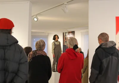 Meldung: Ausstellungseröffnung mit Tanzperformance