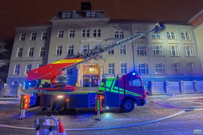 "Feueralarm in der Geschwister-Scholl-Schule" / Nur gut: es war eine Übung (Bild vergr&ouml;&szlig;ern)
