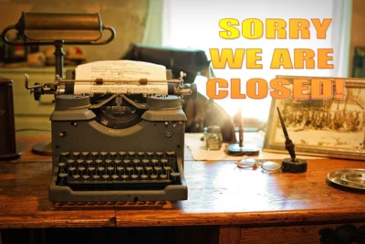 Schulbüro CLOSED 4 (Bild vergr&ouml;&szlig;ern)