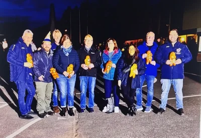 Tradition verpflichtet – Kinderschutzbund unterstützt Martinsumzug in Seelscheid (Bild vergr&ouml;&szlig;ern)