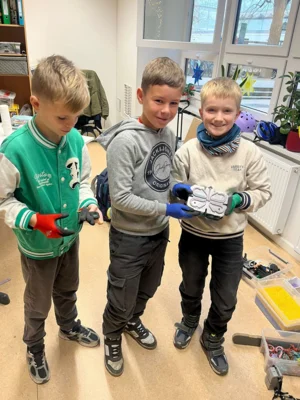 Recycling Projekt bei den Meusebachern (Bild vergr&ouml;&szlig;ern)