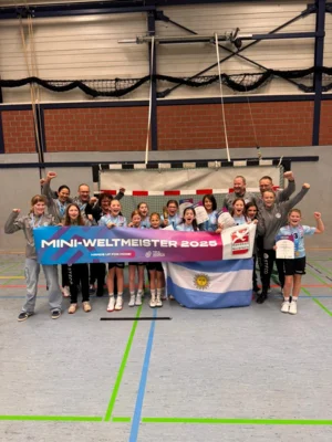 wE HC Weiden gewinnen die Mini-WM und die NRW-Weltmeisterschaft