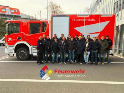 Weihnachtsfeier der Löschgruppe Weyer bei der Berufsfeuerwehr Köln (Bild vergr&ouml;&szlig;ern)
