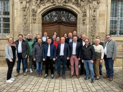 Meldung: Kirchturm-Denken ade!