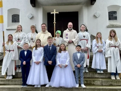 Meldung: Erst- und Jubelkommunion in Wickendorf