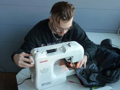 Schüler der Heinrich-Schickhardt-Gemeinschaftsschule Bad Boll nimmt an der FASHION ZUKUNFT Konferenz in Schottland teil (Bild vergr&ouml;&szlig;ern)
