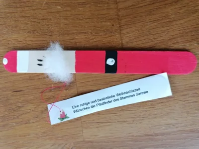 Danke, liebe Nikolauswichtel vom Pfadfinderstamm Sarowe (Bild vergr&ouml;&szlig;ern)