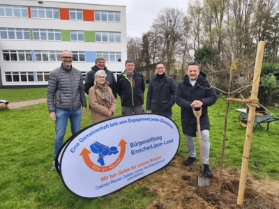 Bürgerstiftung Emscher-Lippe-Land pflanzt 38. Stiftungsbaum