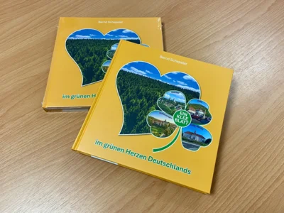 Meldung: Rückenwind für die KAG Oberzentrum Südthüringen: Neues Buch würdigt die Zusammenarbeit der vier Städte