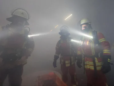 Tunneleinsatz: Ausbildung für die Feuerwehren (Bild vergr&ouml;&szlig;ern)