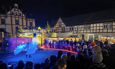 Lichterglanz, Gemeinschaft und Weihnachtszauber - Rückblick auf die 3. Thüringer Meer Weihnacht (Bild vergr&ouml;&szlig;ern)