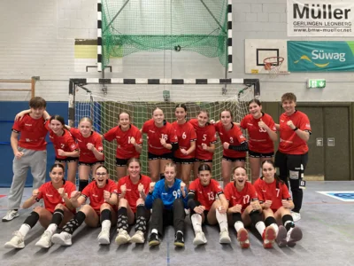 Weibliche C1 - eine souveräne Halbzeit reicht zum Derbysieg (Bild vergr&ouml;&szlig;ern)